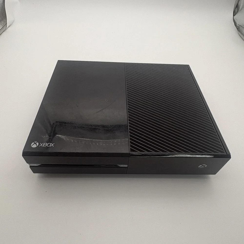 Microsoft Xbox One Console 1540 Black HDMI For Parts Not Working System Only